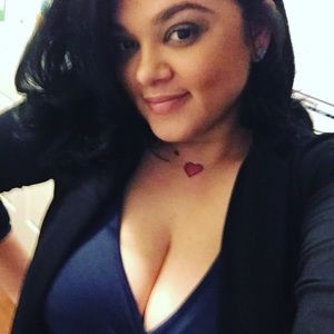 Meet your Posher, Carol